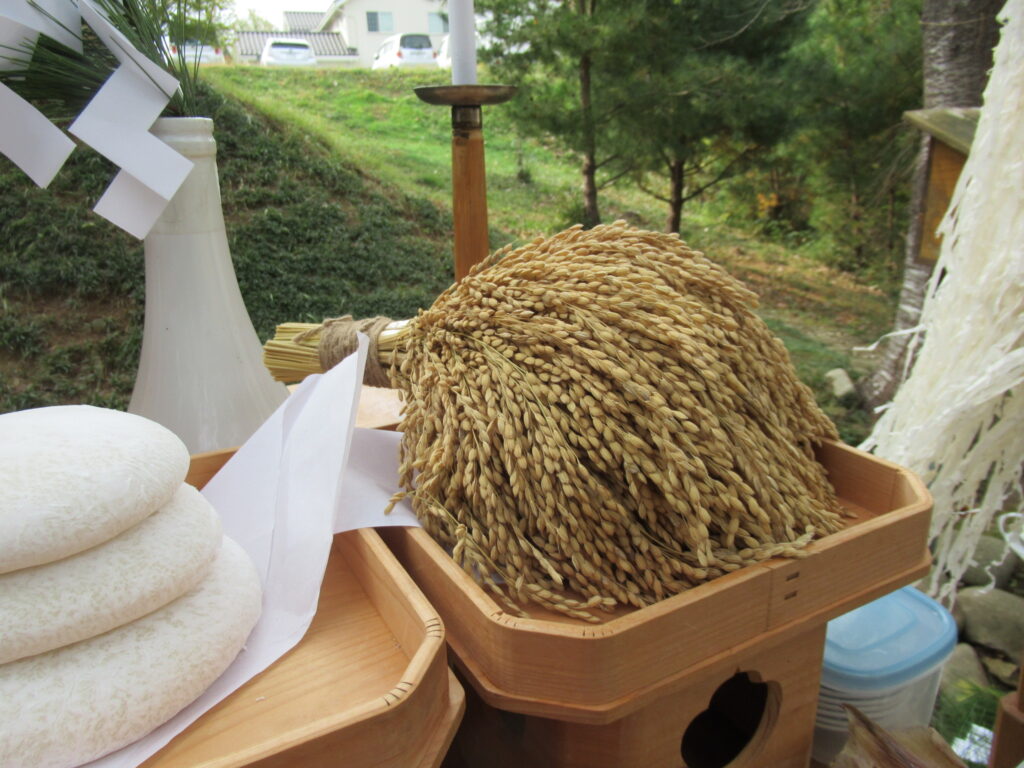 令和5年新嘗祭を行いました。 - 日月の神に導かれ